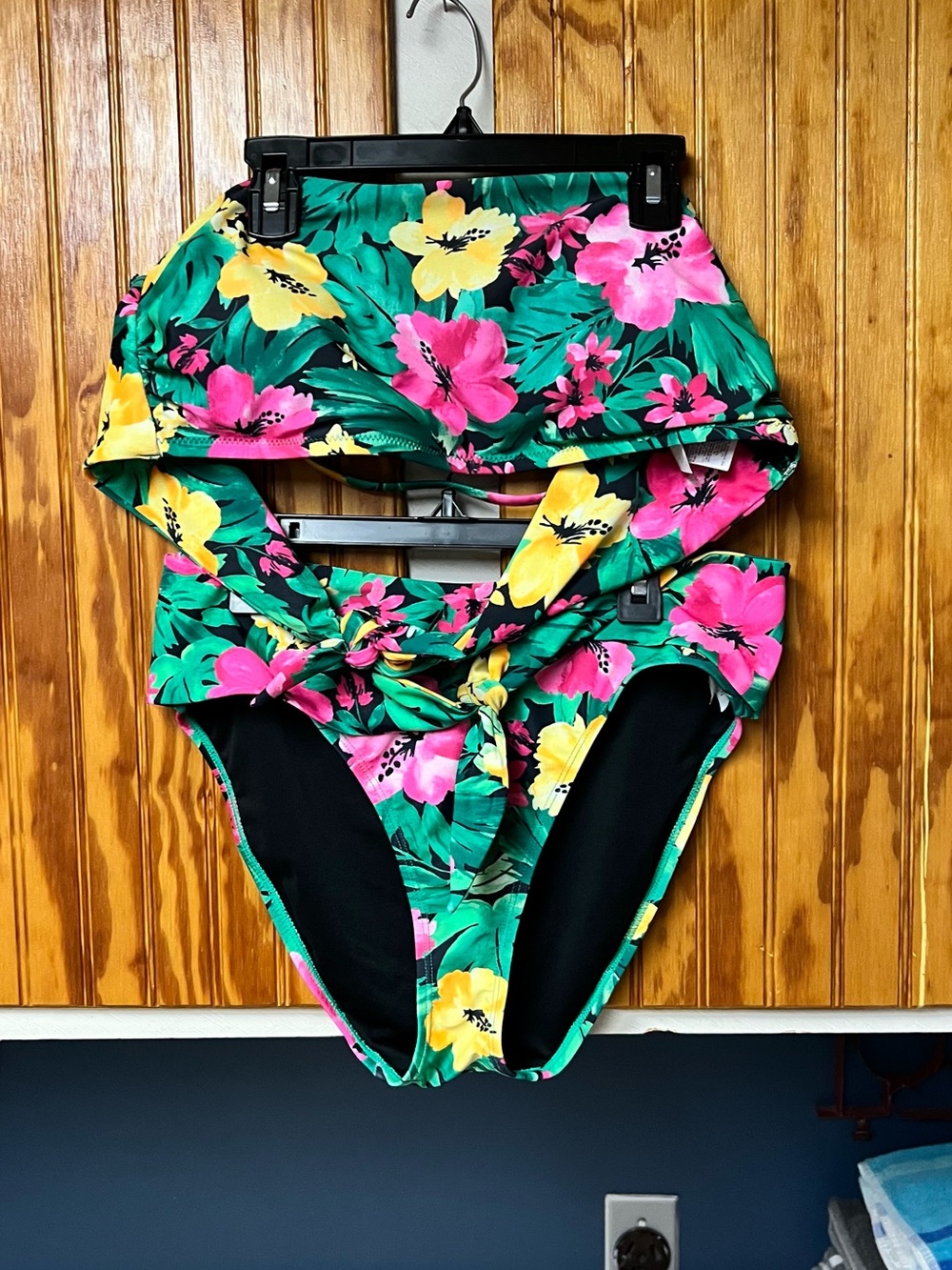 Womens Old navy bikini size M/XL